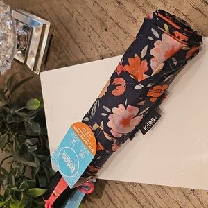 Totes Floral Umbrella with Sun Protection NWT 43" Coverage